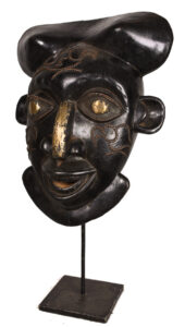 Helmet mask - Copper, Wood - Bamoun - Grassland of Cameroun