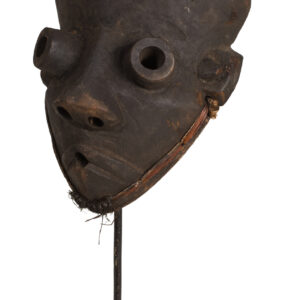 Mbangu distorted mask - Wood, Textile - Pende - Congo