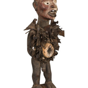Figure - Glass, Wood, nails - Nkisi - Yombe - Congo - 82 cm