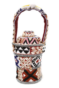 Wisdom basket - Cauris, beads, Textile - Kuba - DR Congo