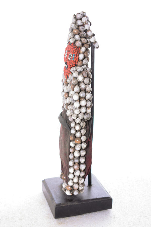Figure - Beads, Wood - Bamileke - Grassland of Cameroun