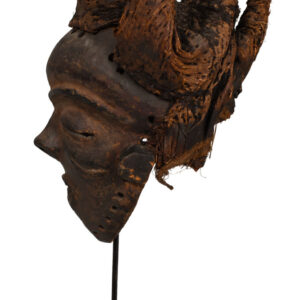 Mask with 5 horns - Wood - Pende - Congo DRC