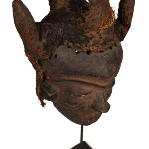 Mask with 5 horns - Wood - Pende - Congo DRC