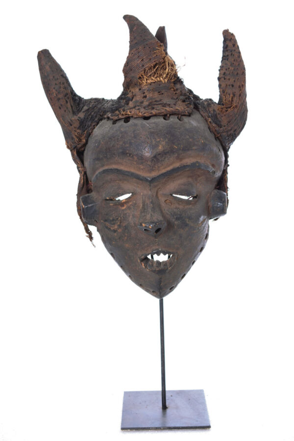 Mask with 5 horns - Wood - Pende - Congo DRC