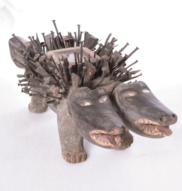 Nkisi Kozo - Glass, Nail, Wood - Bakongo - Congo