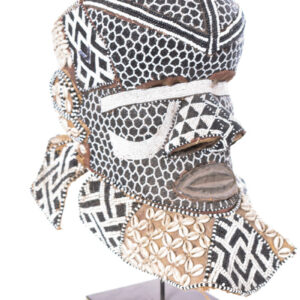 Royal Mask - Beads, Cauri, Wood - Bwoom - Kuba - DR Congo