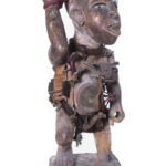 Figure - Wood, nails - Nkisi - Yombe - Congo