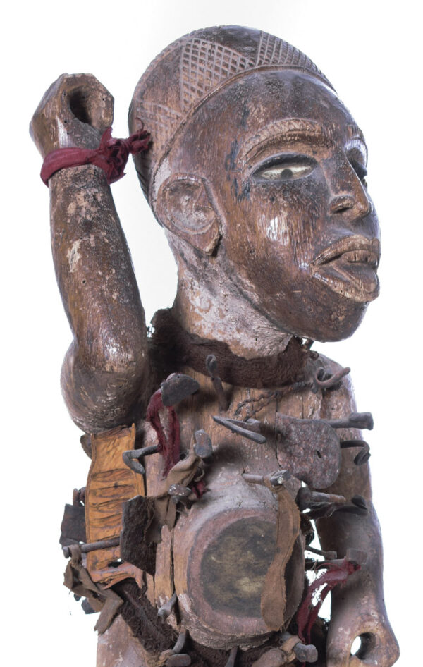 Figure - Wood, nails - Nkisi - Yombe - Congo