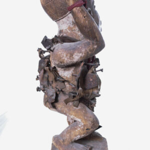 Figure - Wood, nails - Nkisi - Yombe - Congo