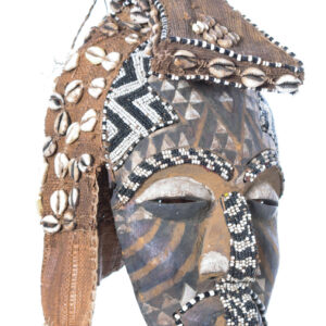 Mask - Beads, Cauris, Plant fibre, Wood - Ngaady A Waash Bushoong - Kuba - Congo