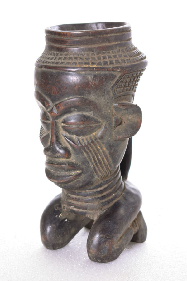 Anthropomorphic Cup - Wood - Kuba - Congo