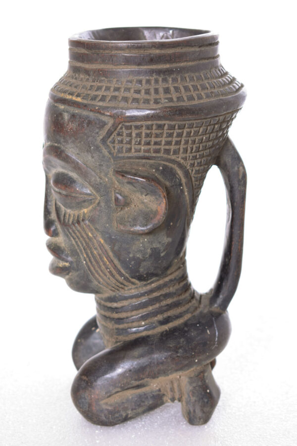 Anthropomorphic Cup - Wood - Kuba - Congo