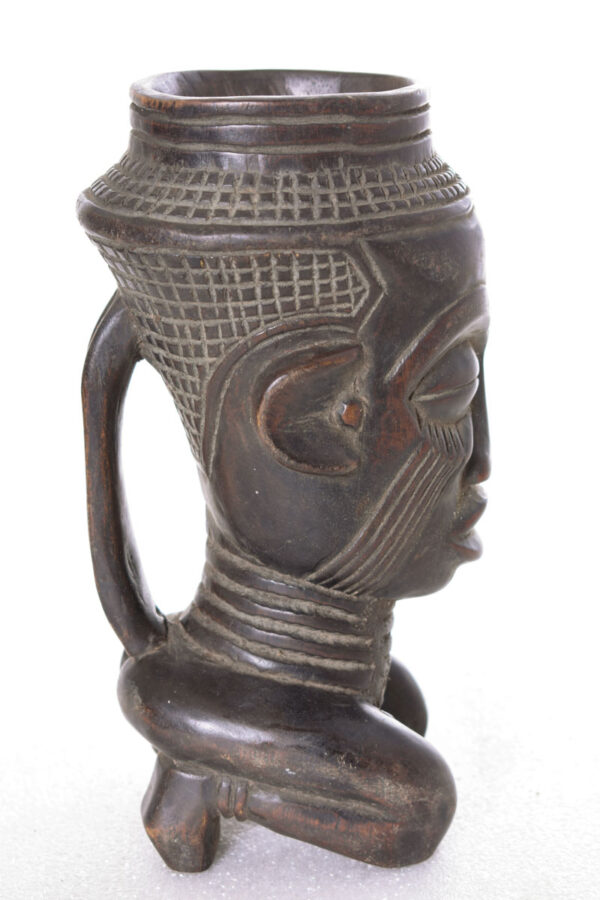 Anthropomorphic Cup - Wood - Kuba - Congo