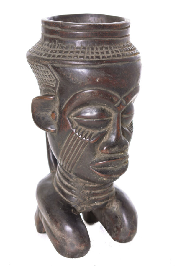 Anthropomorphic Cup - Wood - Kuba - Congo