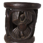 Stool - Wood - Bamileke - Cameroon