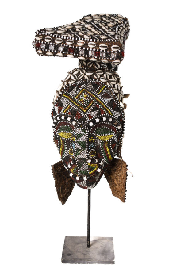 Mask - Beads, Cauris, Plant fibre, Wood - Ngaady A Waash Bushoong - Kuba - Congo