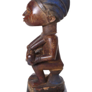 Maternity figure - Wood - Yoruba - Nigeria