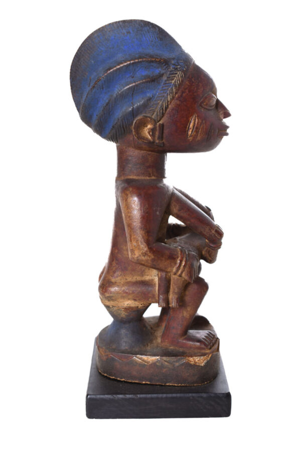 Maternity figure - Wood - Yoruba - Nigeria
