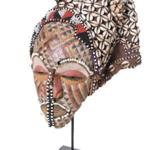 Mask - Beads, Cauris, Plant fibre, Wood - Ngaady A Waash Bushoong - Kuba - Congo