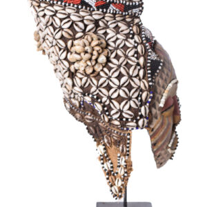 Mask - Beads, Cauris, Plant fibre, Wood - Ngaady A Waash Bushoong - Kuba - Congo