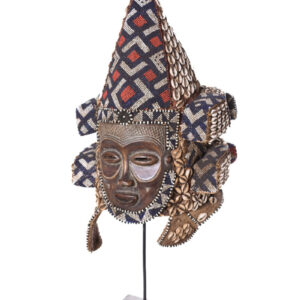 Lele helmet mask - Beads, Cauris, Plant fibre, Wood - KUBA - Congo