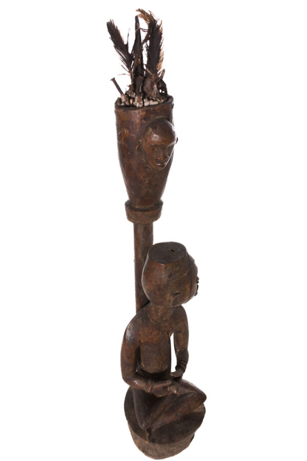 Figure - Wood, nails, feathers - Yombe - Congo