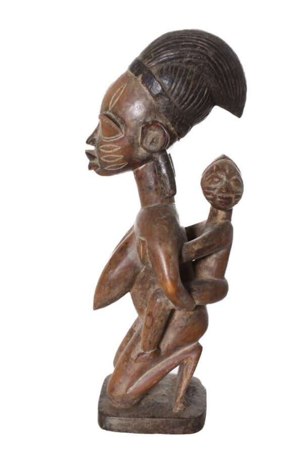 Maternity figure - Wood - Yoruba - Nigeria