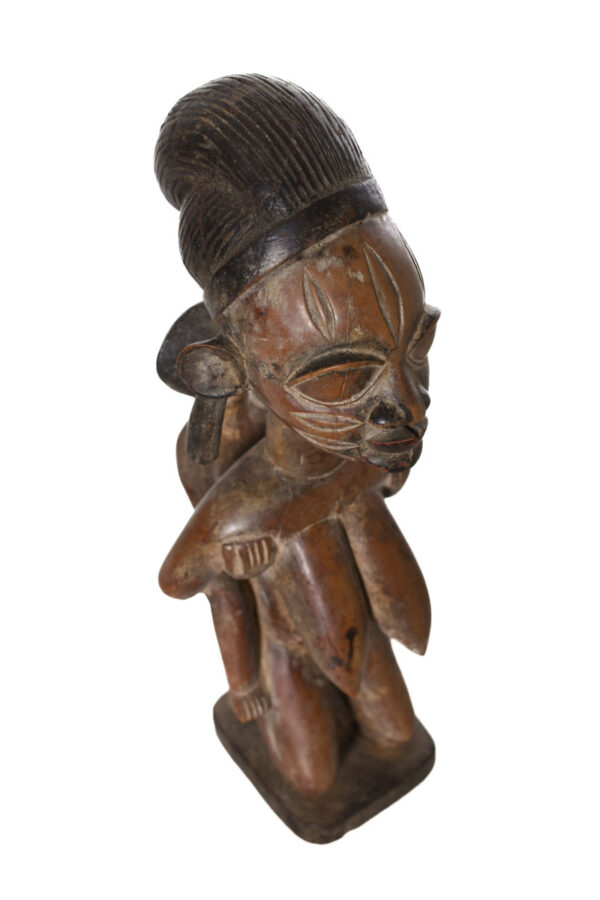 Maternity figure - Wood - Yoruba - Nigeria