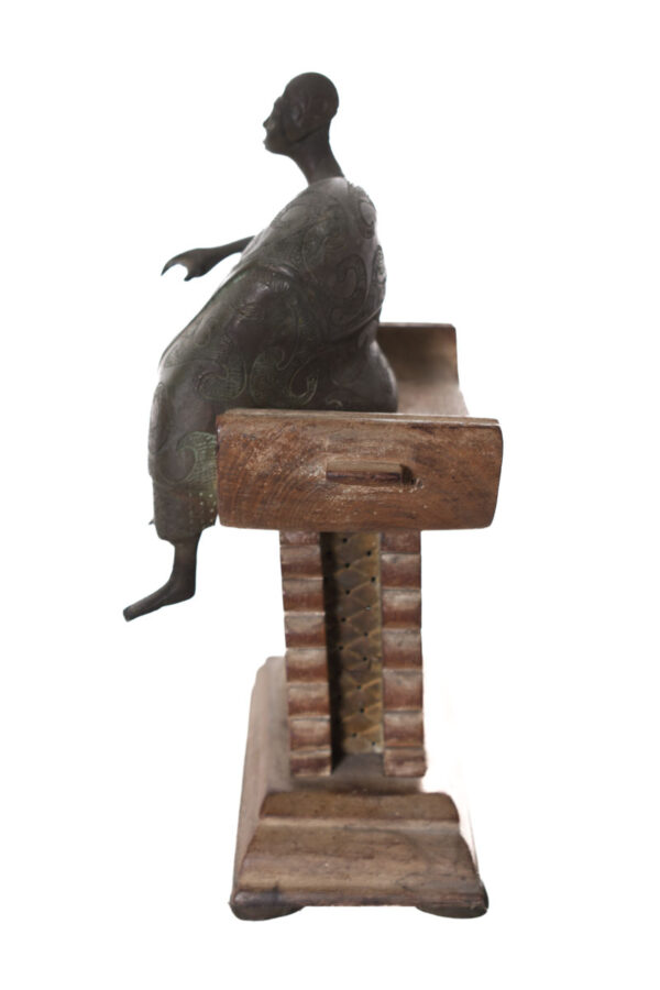 Goldweight figure - Bronze, Wood - Ashanti - Ghana
