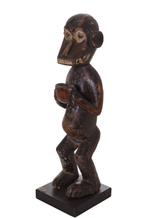 Standing monkey figure - Wood - Gbekre - Baule - Ivory Coast