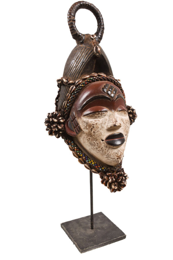 Okuyi mask - Wood - Punu - Gabon