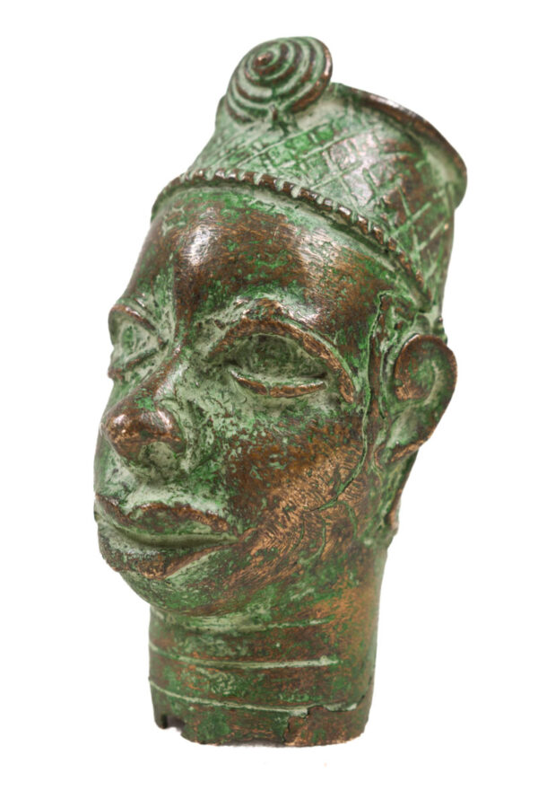 Head of a Queen - Bronze - In the style of Edo / IFE - Benin