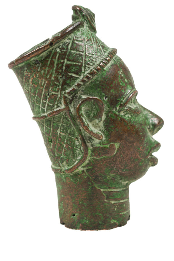 Head of a Queen - Bronze - In the style of Edo / IFE - Benin