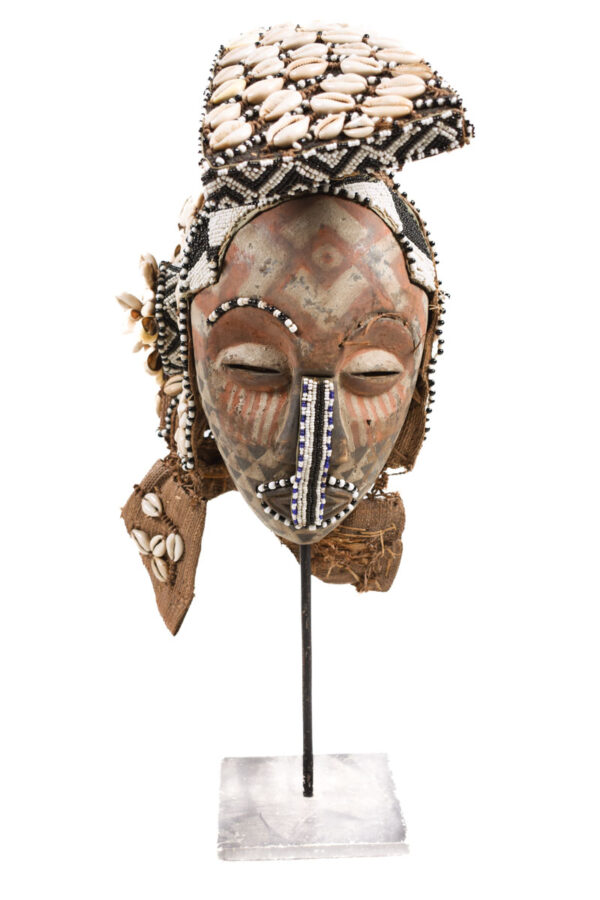 Mask - Beads, Cauris, Plant fibre, Wood - Ngaady A Waash Bushoong - Kuba - Congo (Copy)