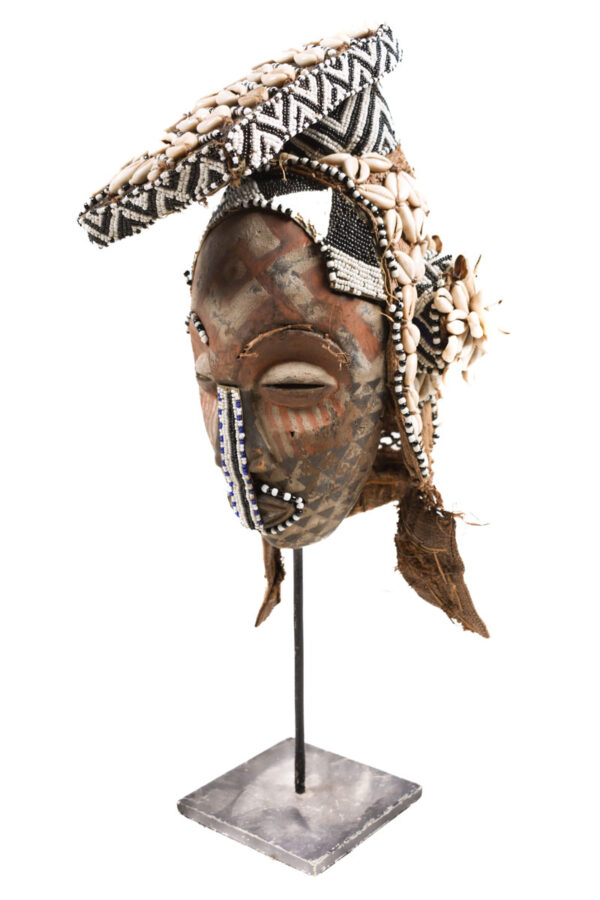 Mask - Beads, Cauris, Plant fibre, Wood - Ngaady A Waash Bushoong - Kuba - Congo (Copy)
