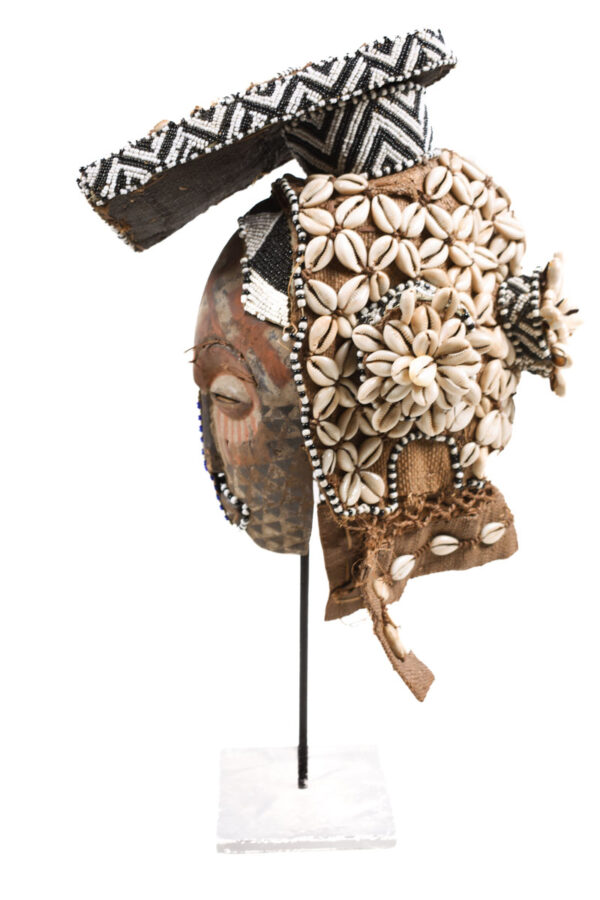 Mask - Beads, Cauris, Plant fibre, Wood - Ngaady A Waash Bushoong - Kuba - Congo (Copy)