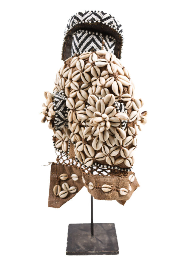 Mask - Beads, Cauris, Plant fibre, Wood - Ngaady A Waash Bushoong - Kuba - Congo (Copy)