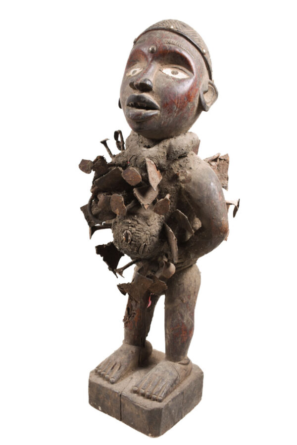 Figure - Wood, nails - Nkisi - Yombe - Congo