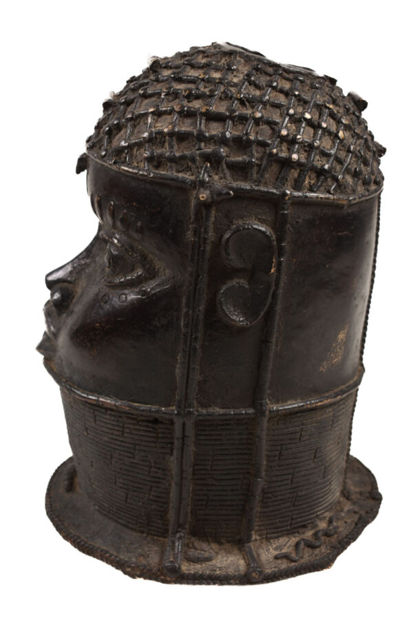 King`s Head - Bronze - In the style of Edo - Benin