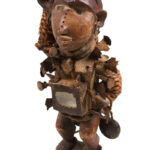 Nkisi Figure - Nail, Wood - Yombe - Congo