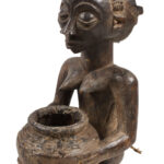 Bowl-barrier Figure - Wood - Mboko - Luba - Congo DRC