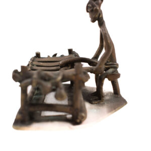 Goldweight figure - Bronze - Ashanti - Ghana