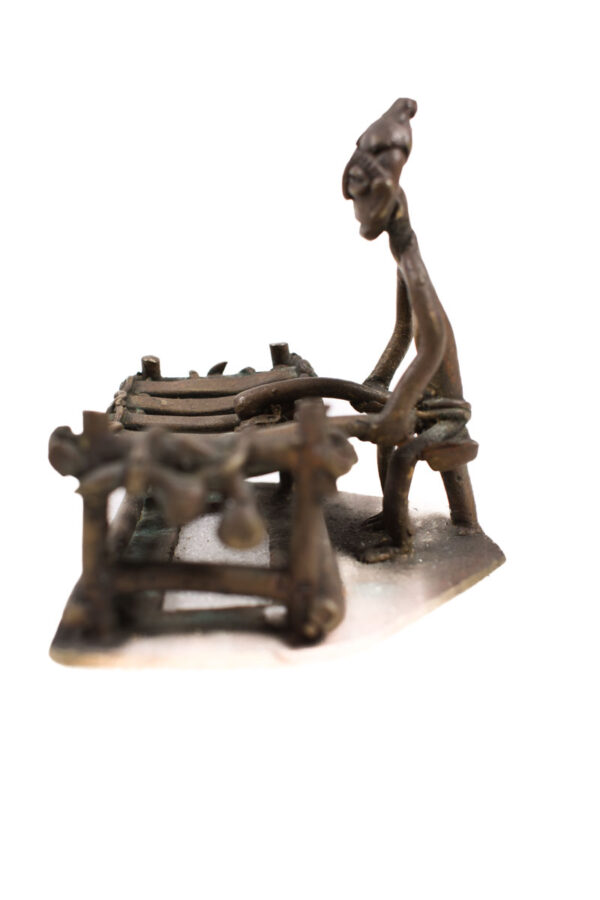 Goldweight figure - Bronze - Ashanti - Ghana