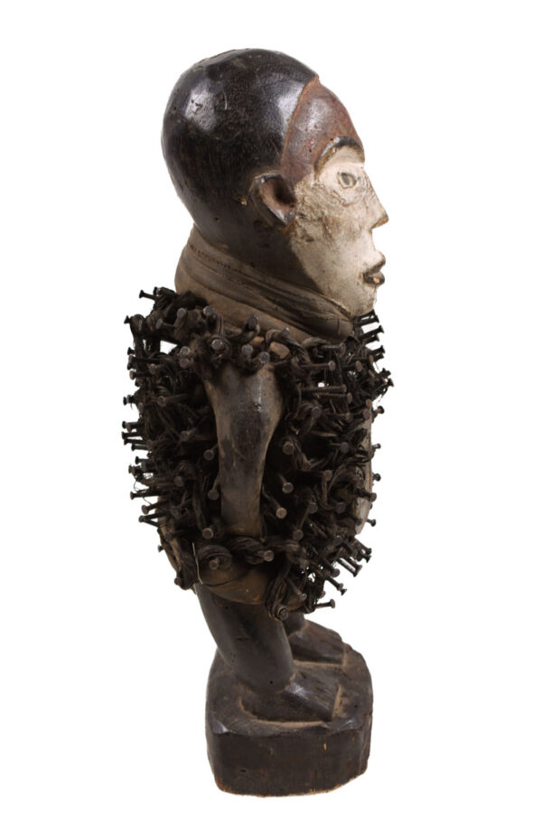 Nkisi Figure - Nail, Wood, Glass - Yombe - Congo