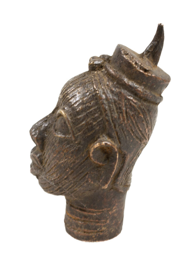 Head of a Queen - Bronze - In the style of Edo / IFE - Benin