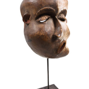 Mbangu distorted mask - Wood - Pende - Congo