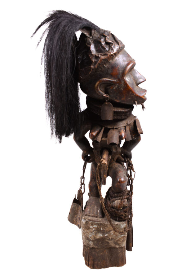 Figure - Wood, nails - Nkisi - Yombe - Congo