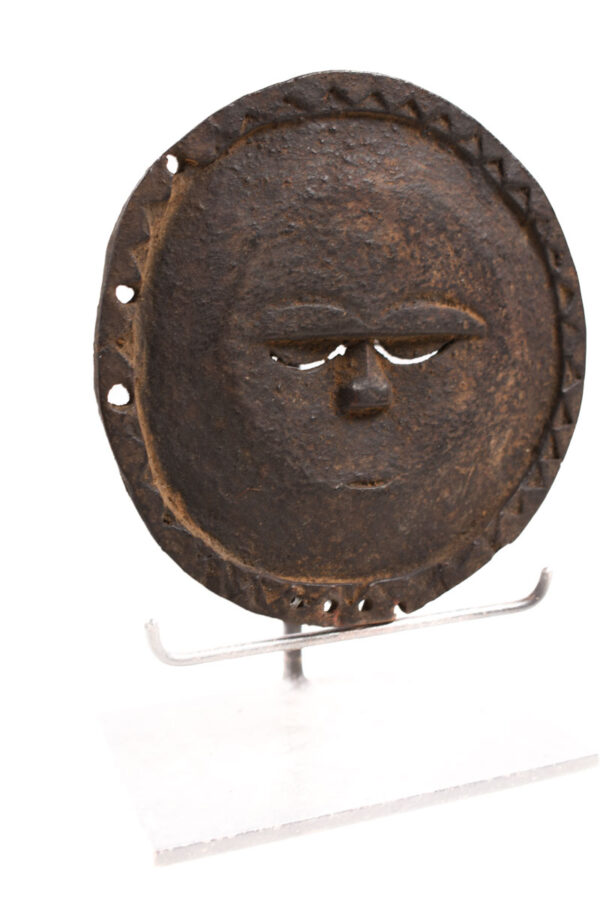 Sun mask - Wood - Eket - Nigeria