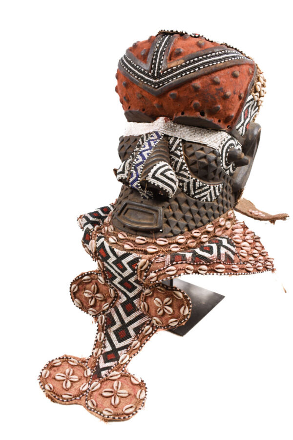 Royal Mask - Beads, Cauri, Wood - Bwoom - Kuba - DR Congo
