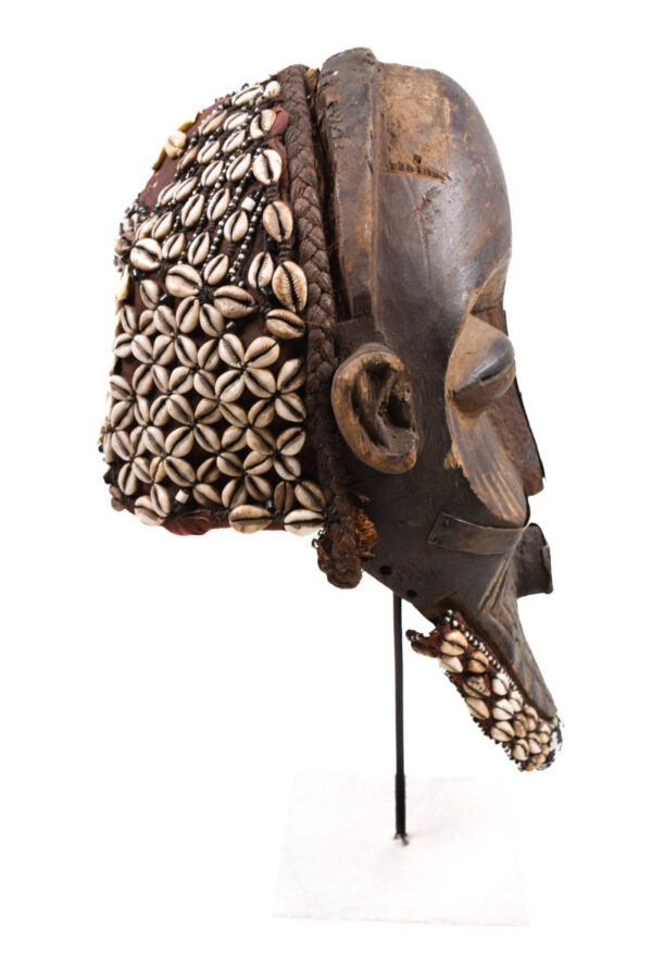 Tribal Mask - Beads, Cauri, Wood - Biombo - Kuba - DR Congo